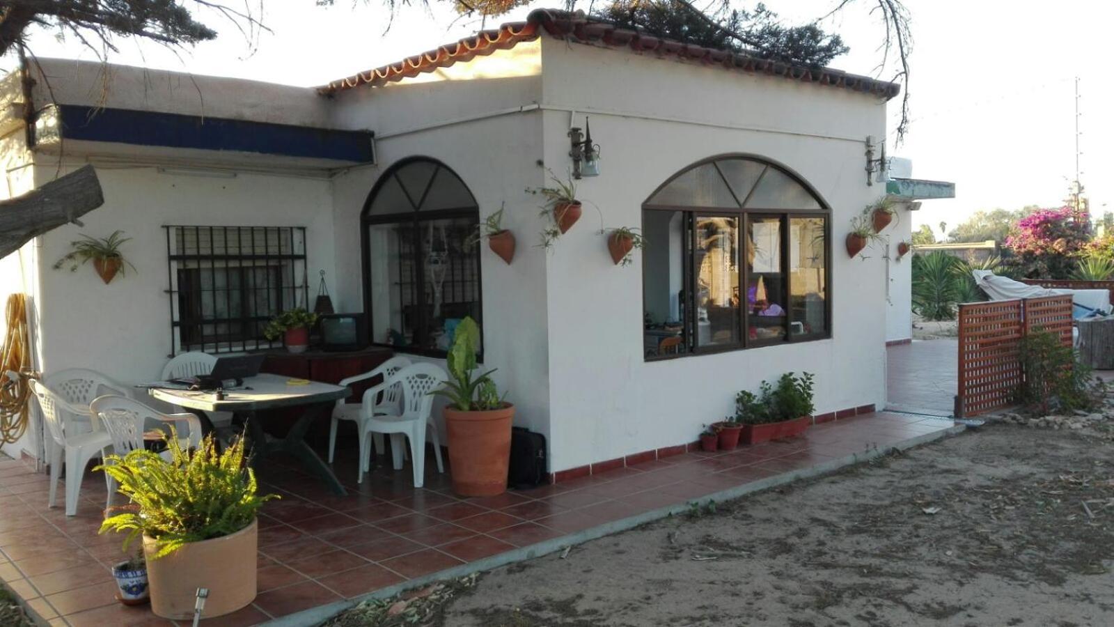 En Finca Las Dunas Dos Chalets Con Jacuzzis En Primera Linea De Playa , Uno De 4 Dormitorios Y Otro De 2 Dormitorios, Llama Al Seiscientos Veintisiete Cuatrocientos Diecisiete Trescientos Noventa Y Ocho Rota Eksteriør billede