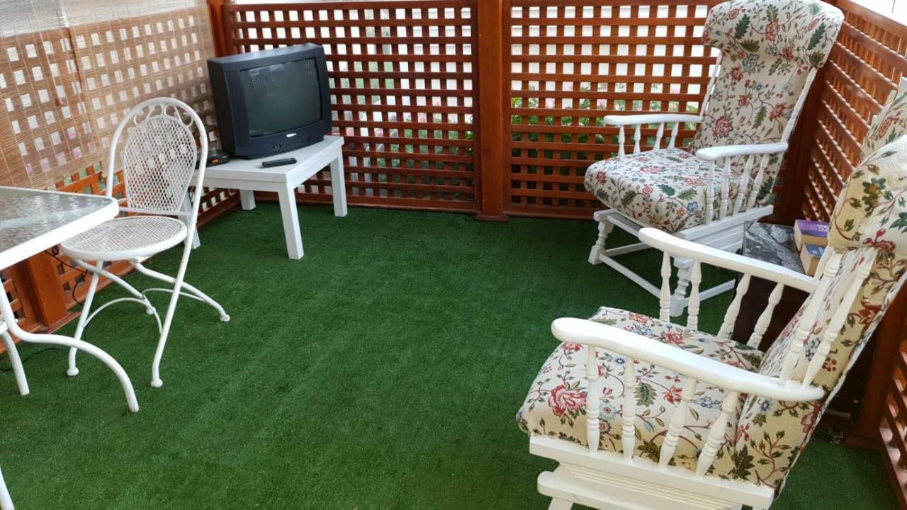 En Finca Las Dunas Dos Chalets Con Jacuzzis En Primera Linea De Playa , Uno De 4 Dormitorios Y Otro De 2 Dormitorios, Llama Al Seiscientos Veintisiete Cuatrocientos Diecisiete Trescientos Noventa Y Ocho Rota Eksteriør billede